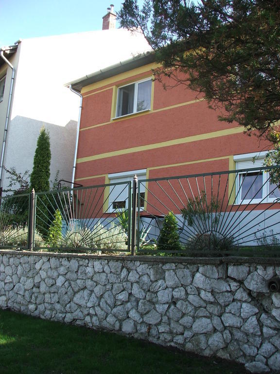 Almagyar Vendégház Eger Exterior foto